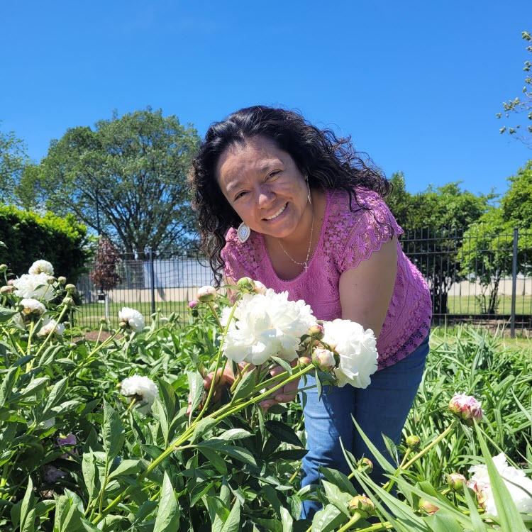 Mimi with peonies